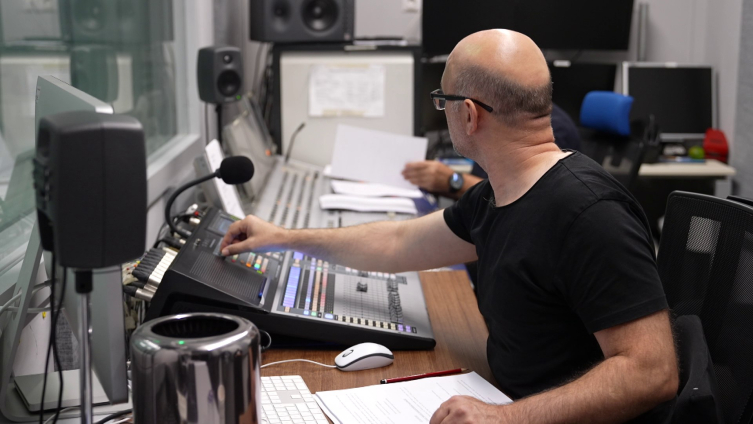 “Leylâ ve Mecnûn” TRT Radyo 1’de sevenleriyle buluşuyor